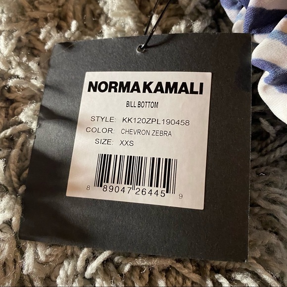 ❌SOLD❌Norma Kamali Bill Swim Set Chevron Zebra XXS - Picture 4 of 4